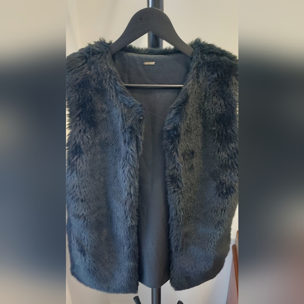 Women's Aldo Faux Fur Vest - Black